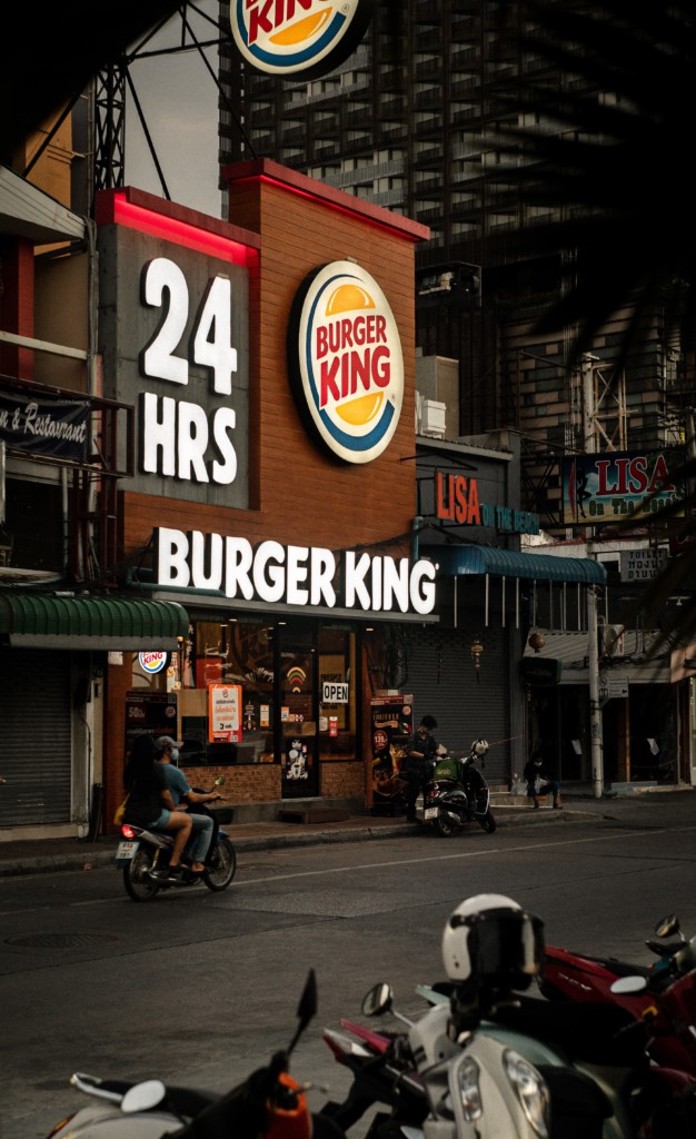 marketing ideas - 24 hour burger king store front